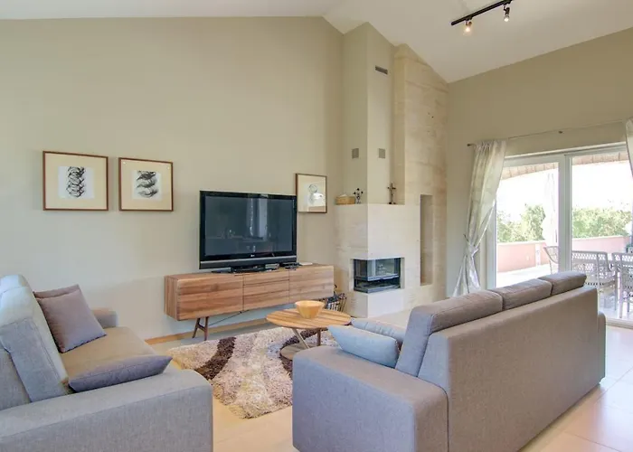 Villa Dominika Kaštelir