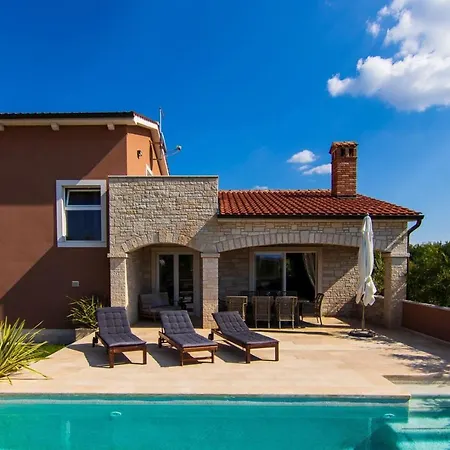 Villa Dominika