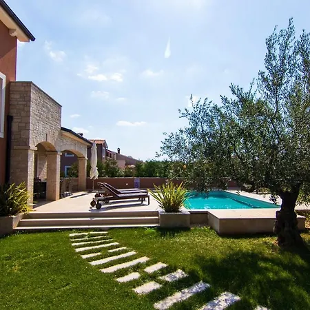 Villa Dominika