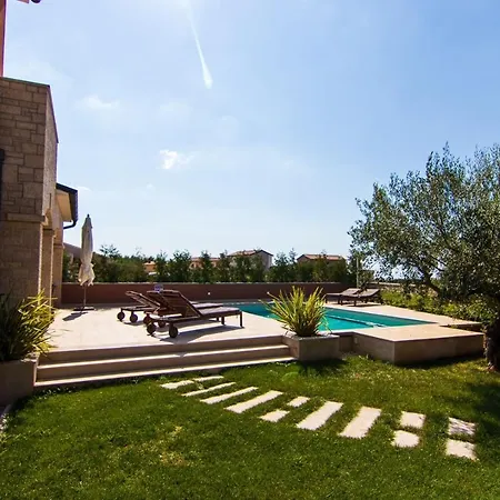 Villa Dominika