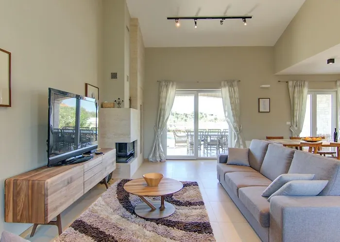 Dominika * Kaštelir